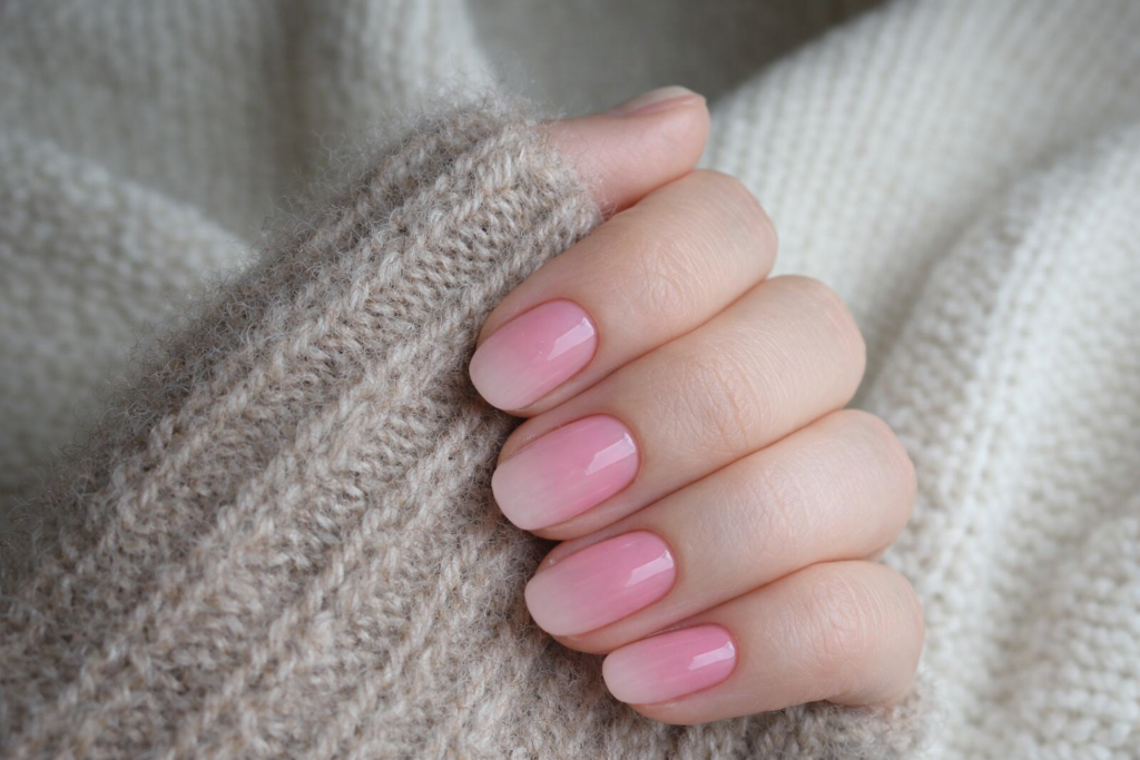 5 New Classy Short Nail Design Ideas That Look Stunning 9 classy short nail design